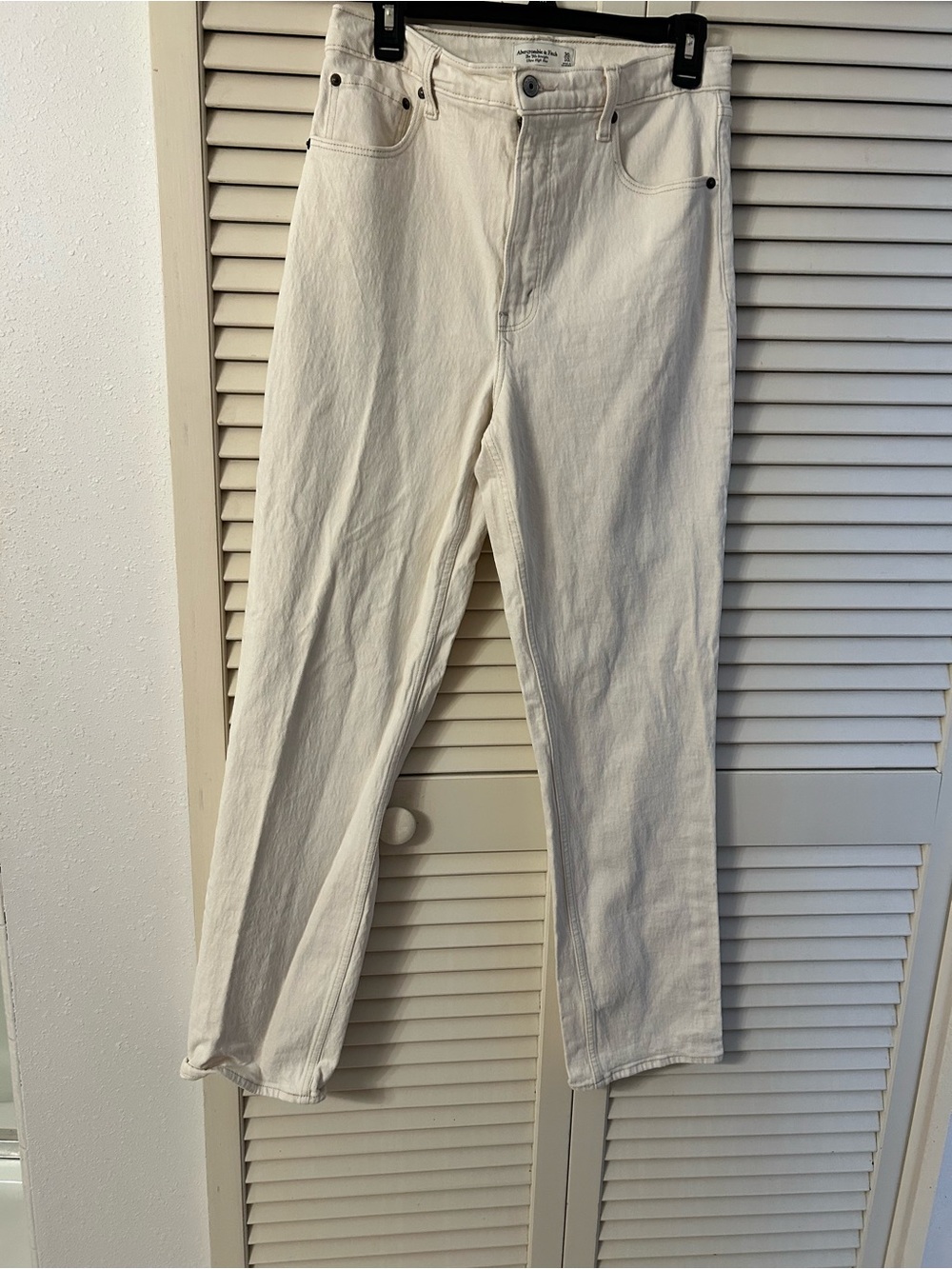 Abercrombie & Fitch Women's 90s ultra high rise denim